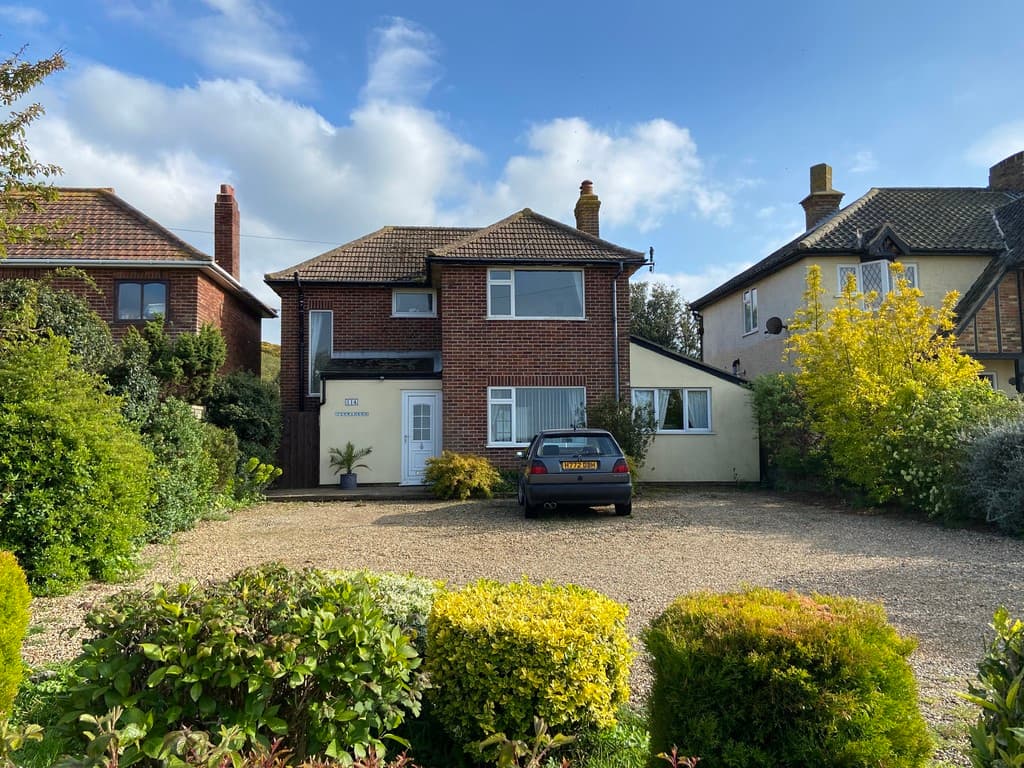 Cromer Road, West Runton, Cromer, Norfolk, NR27 9QA