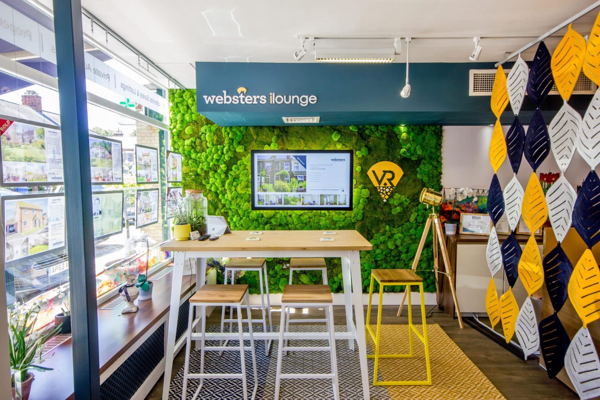 Websters iLounge