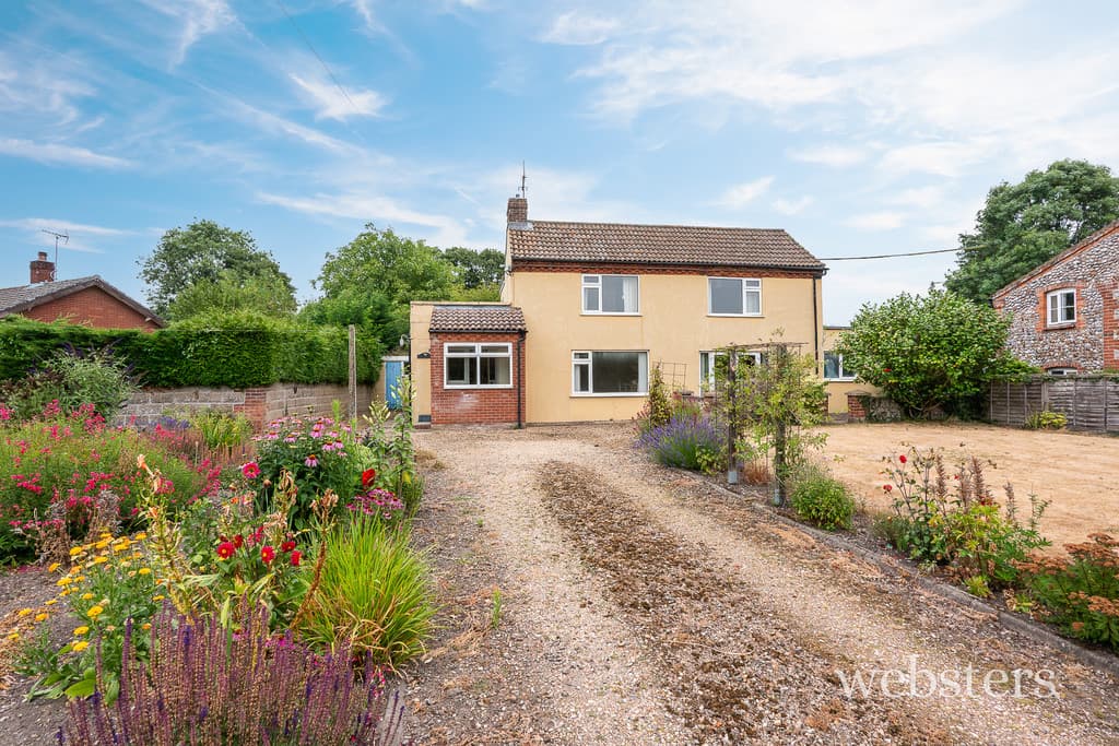 Sustead Road, Lower Gresham, Norfolk, NR11 8RE