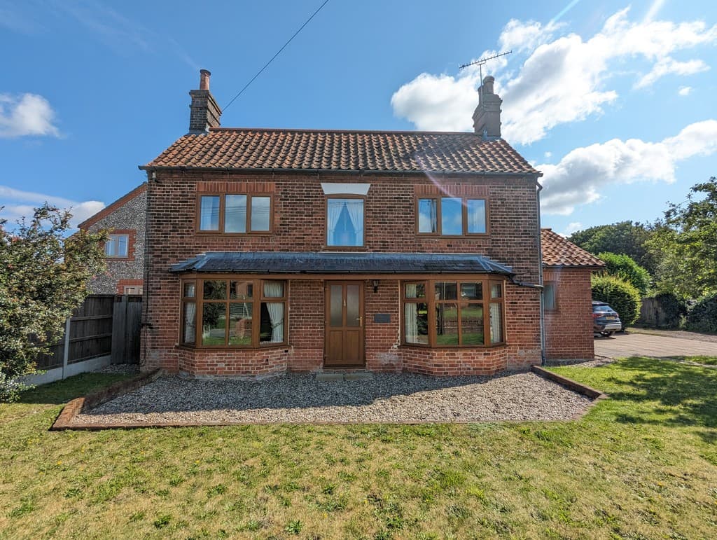 Hall Street, Briston, Holt, Norfolk, NR24 2LQ