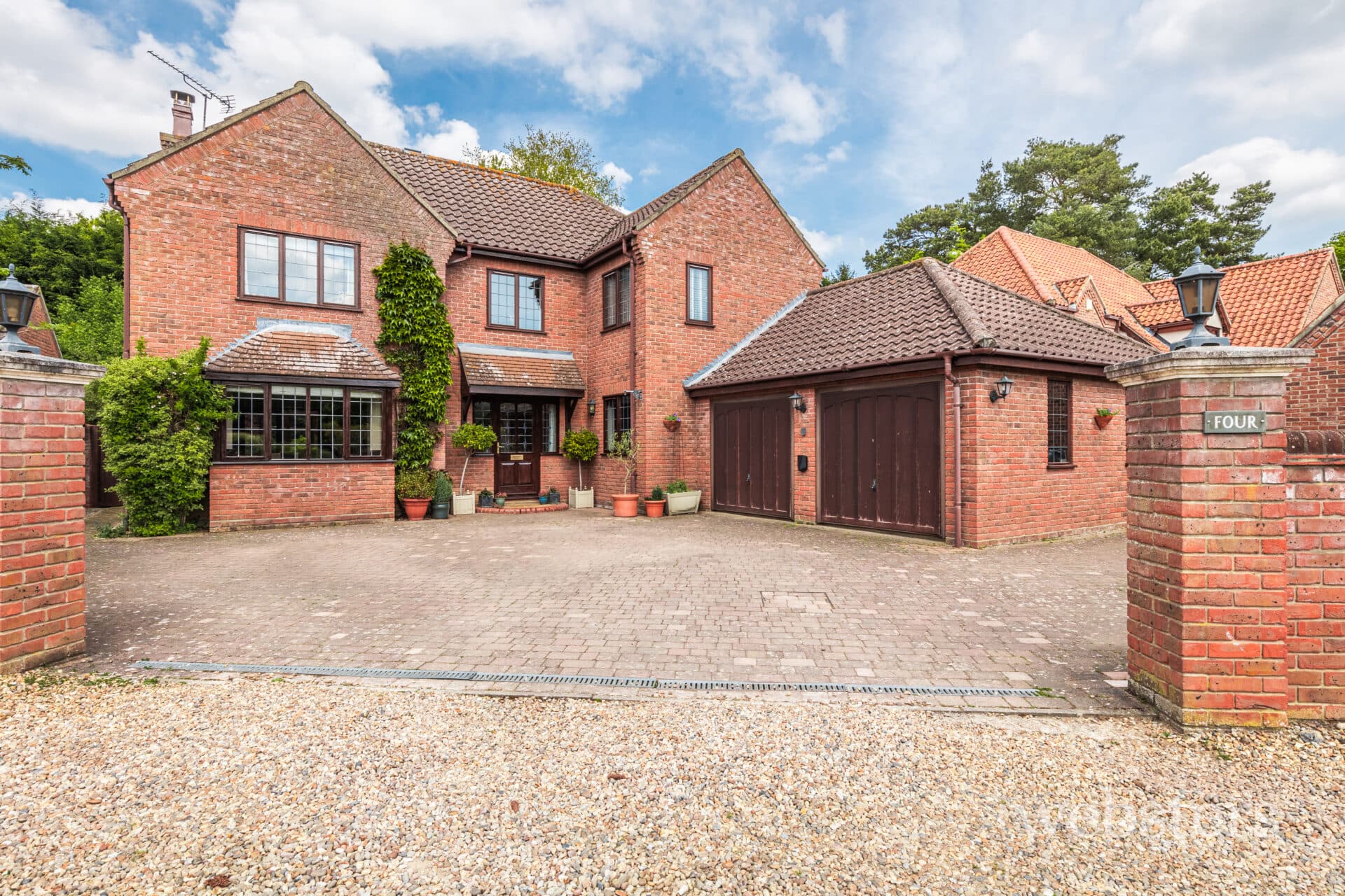 The Old Coach House Gardens, Hainford, Norwich, Norwich, NR10 3BA